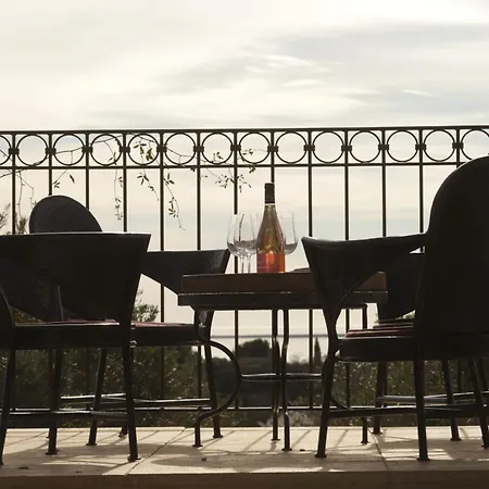 Les Terrasses De L Oliveraie Mireval