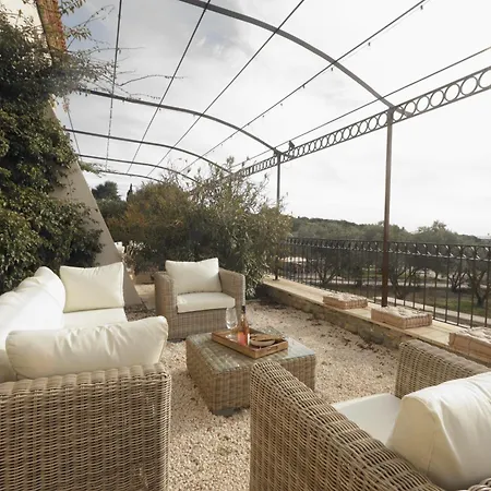 Les Terrasses De L Oliveraie